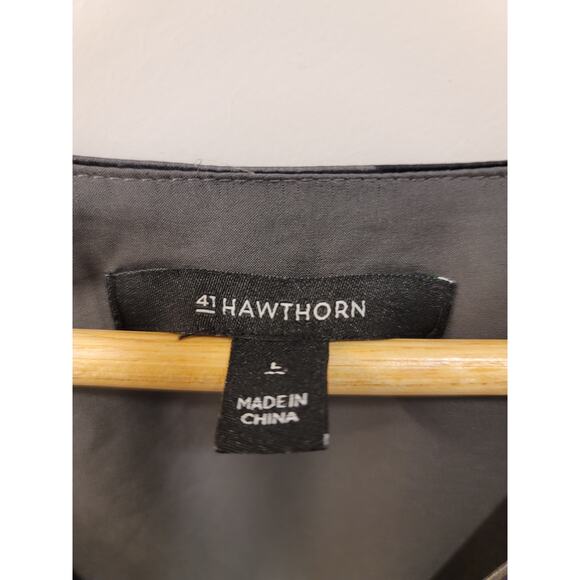 41 Hawthorn Satin Faux Wrap Flutter Sleeve Grey Dress - Picture 4 of 7